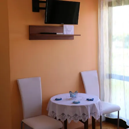 Apartments Milatic Jelsa  Exterior photo