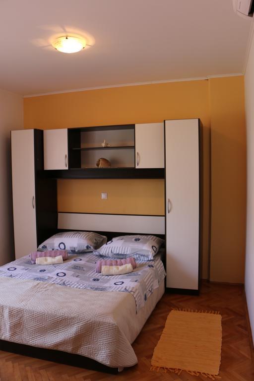 Milatic Jelsa (Hvar)