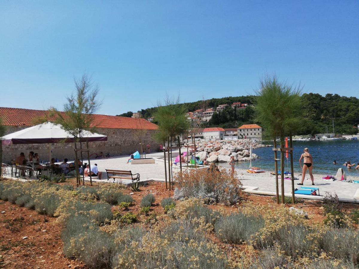 Apartment Milatic Jelsa (Hvar)
